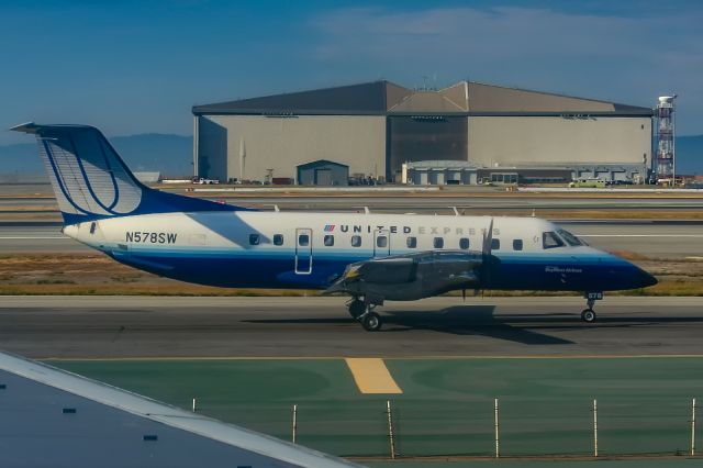 Embraer EMB-120 Brasilia (N578SW) - A sight of the past now. The oh so tiny EMB-120 Brasilia taxiing out for departure from SFO back in 2014.