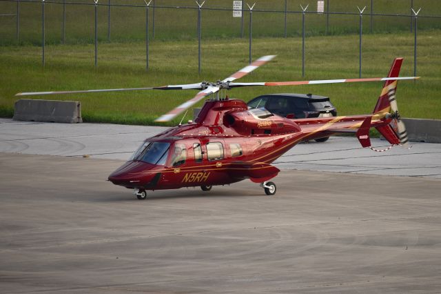 Bell 430 (N5RH) - Hendricks Motor Sports on Race Day