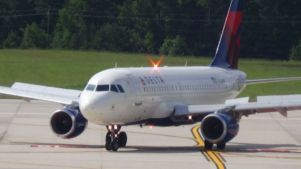 N336NB — - Delta 2274 from Detroit Metro Inter. at 3:47 P.M. 
