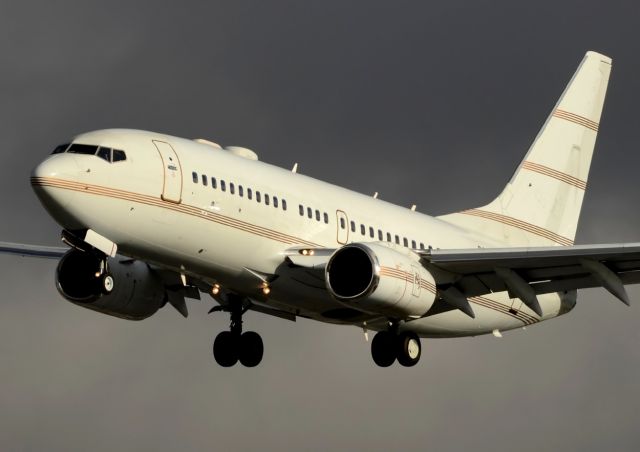 Boeing 737-700 (P4-BBJ) - 02/01/2014br /Landing 27