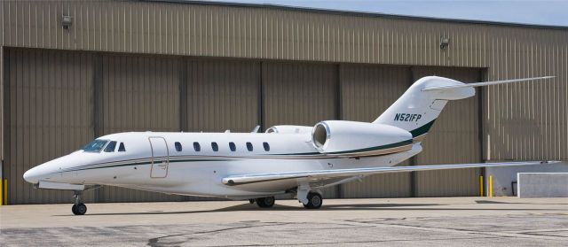 Cessna Citation X (N521FP)