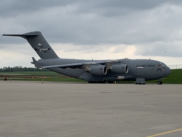 Boeing Globemaster III (N10188)