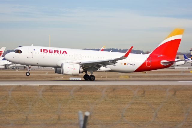 Airbus A320 (EC-NER)