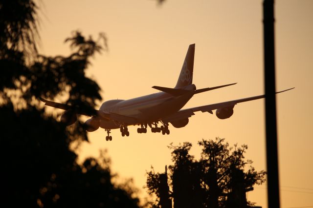 BOEING 747-8 (LX-VCB)
