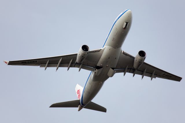 Airbus A330-300 (B-6070)