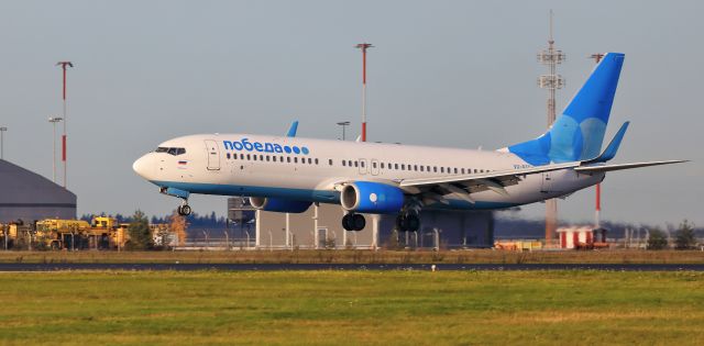 Boeing 737-700 (VQ-BTE)