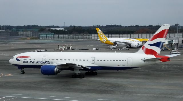 Boeing 777-200 (G-YMMI)