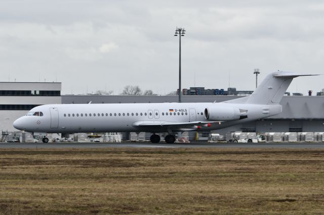 Fokker 100 (D-AOLG) - D-AOLG F100 Avanti Air in arctic camouflage leaving Cologne-Bonn as "ATV101G" to Bern  