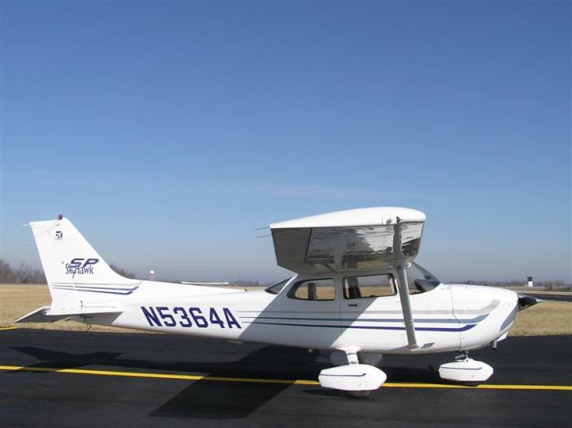 Cessna Skyhawk (N5364A)