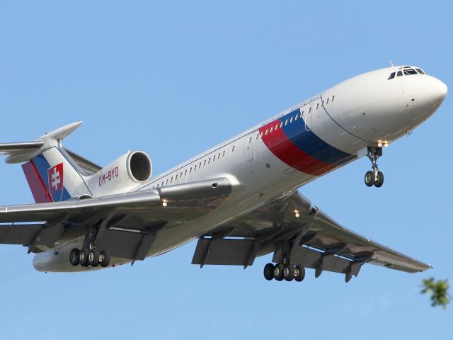 — — - I heard her before I saw her! A very rare sight and my first Tu-154. A Slovak Republic Government jet approaching LHR.