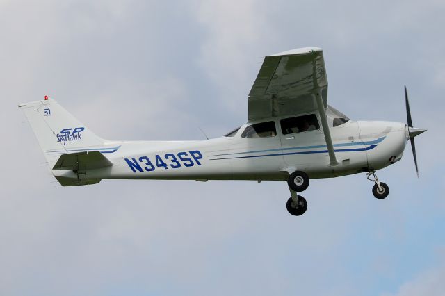 Cessna Skyhawk (N343SP)