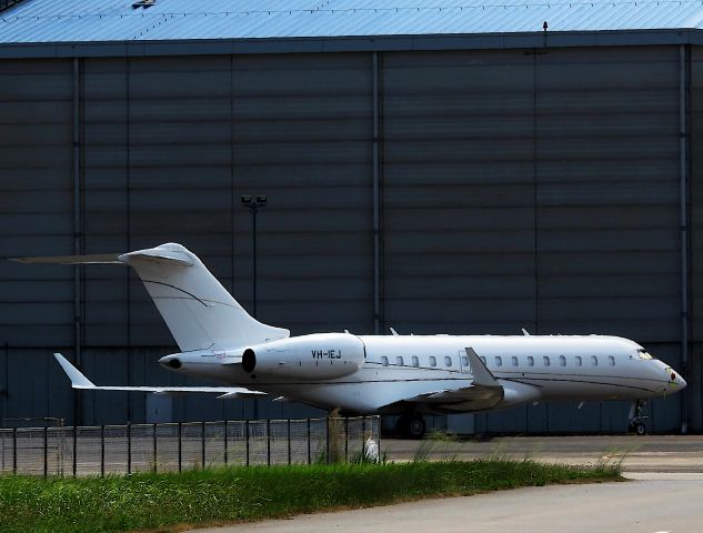 Bombardier Global Express (VH-IEJ) - I take a picture on Jul 20, 2017.