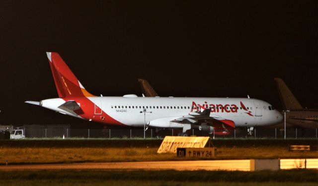 Airbus A320 (N642AC) - avianca a320-214 n642ac at shannon 26/9/19.