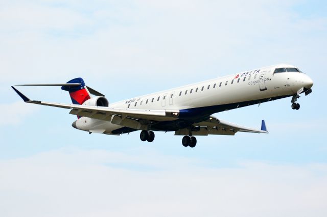 Canadair Regional Jet CRJ-900 (N181GJ) - first CRJ 900 for Gojet Airlines