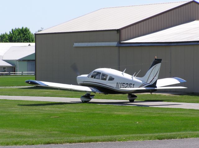 Piper Cherokee (N15251)