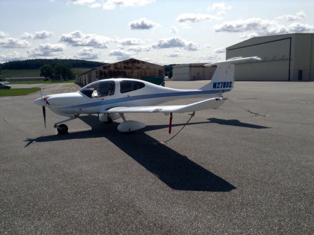 Diamond Star (N278DS)