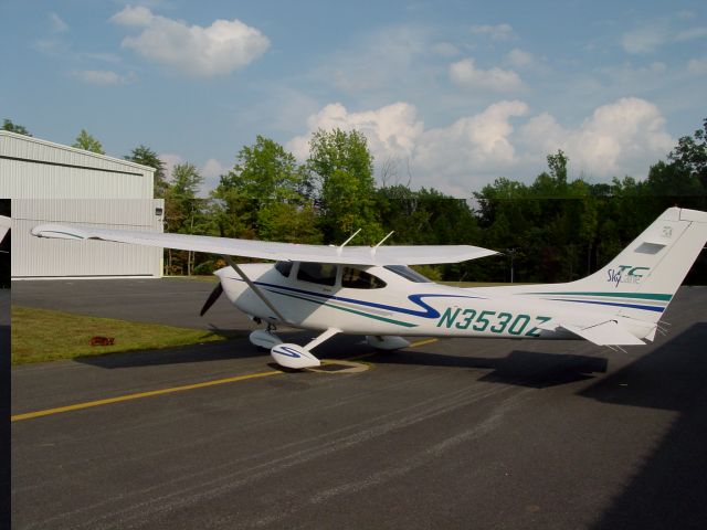 Cessna Skylane (N3530Z)