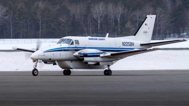 Beechcraft Airliner (N225BH)