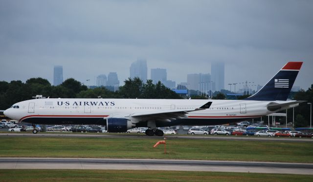 Airbus A330-300 (N273AY) - 18C - 7/12/10