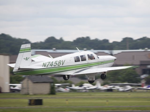 Mooney M-20J MSE (N7458V)