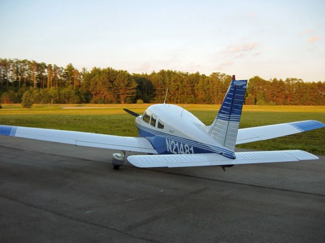 Piper Cherokee (N21481)