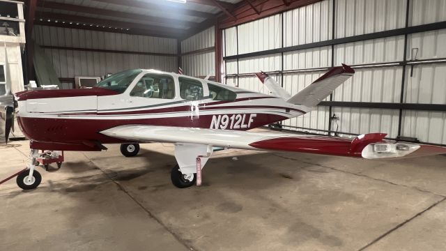 Beechcraft 35 Bonanza (N912LF)