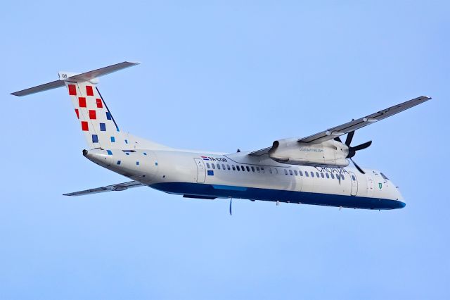 de Havilland Dash 8-400 (9A-CQB)