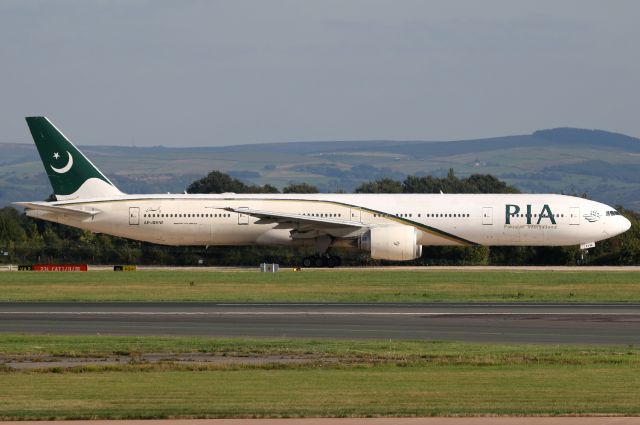 BOEING 777-300ER (AP-BHW)
