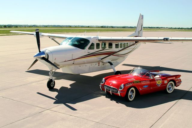 Cessna Caravan (N771AL) - Caravan and Corvette