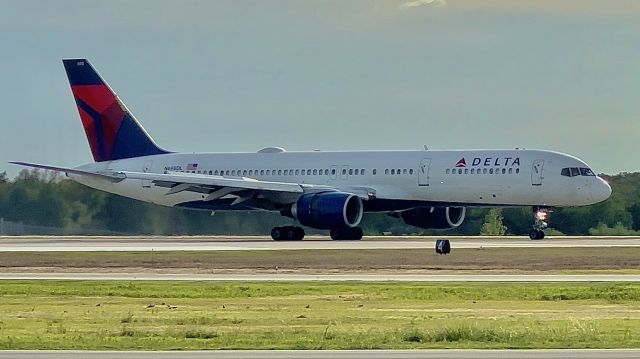 Boeing 757-200 (N698DL) - Taken on October 6, 2023br /br /Landed as DL8891 carrying the 'bama Crimson Tide