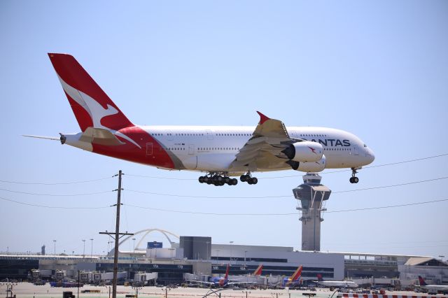 Airbus A380-800 (VH-OQA)