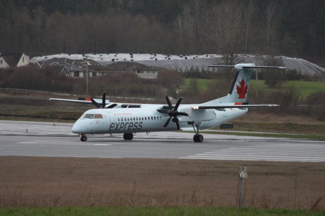 de Havilland Dash 8-400 (C-GVJZ)