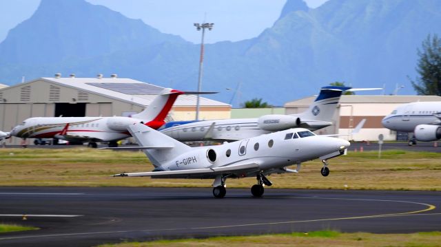 Dassault Falcon 10 (F-GIPH)