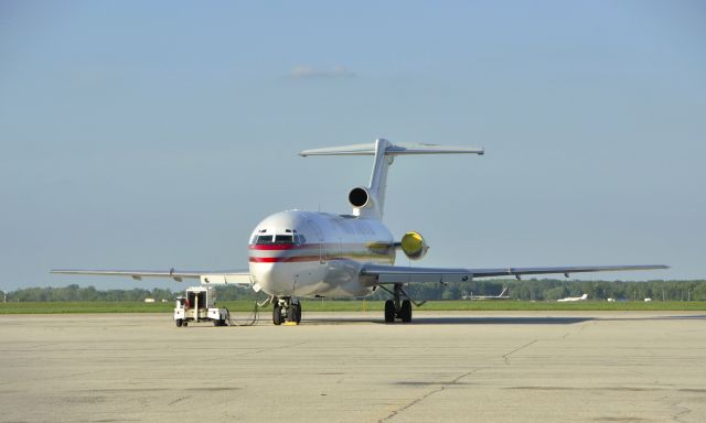 BOEING 727-200 (N722CK) - Kalitta Charters II Boeing 727-2H3 N722CK in Willow Run Airport