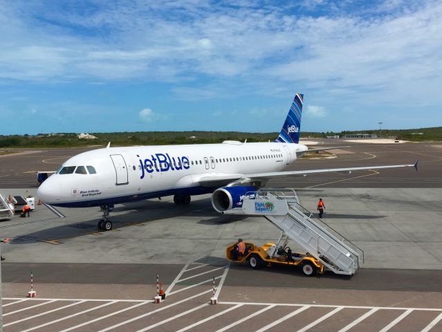 Airbus A320 (N784JB) - Blue Infinity And Beyond! at Providenciales, Turks & Caicos