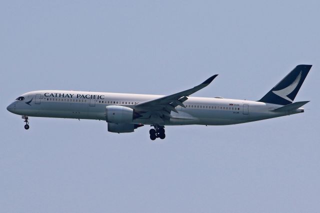 Airbus A350-900 (B-LRP)