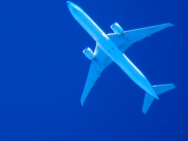 BOEING 777-300ER (PH-BVO)