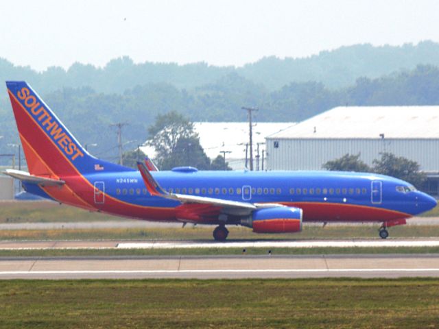 Boeing 737-700 (N245WN) - Taking Off 20C on 5/19/2013