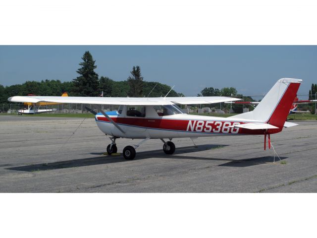 Cessna 152 (N8536G)