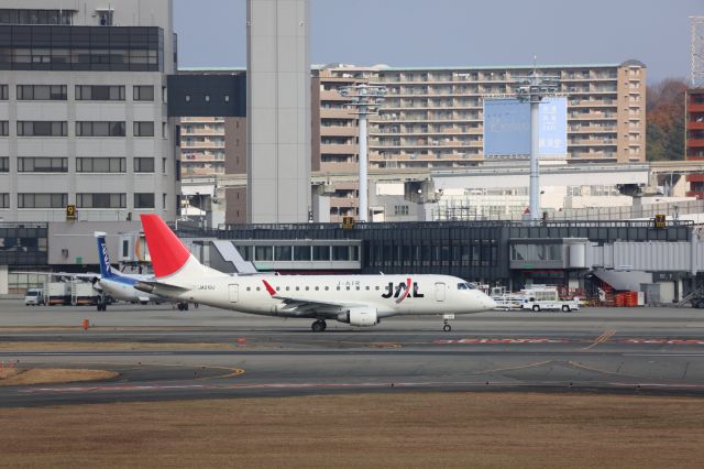 Embraer 170/175 (JA218J)