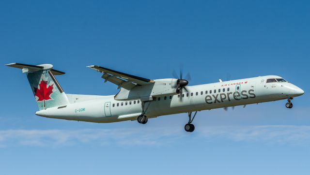 de Havilland Dash 8-400 (C-GGMI)