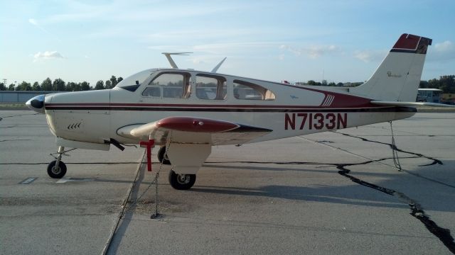 Beechcraft Bonanza (33) (N7133N) - 1968 BEECH E33