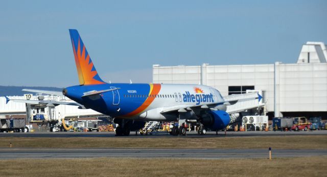 Airbus A319 (N323NV) - Shown here is a 2005 Allegiant Airbus 319-111 on New Years Day 2023.