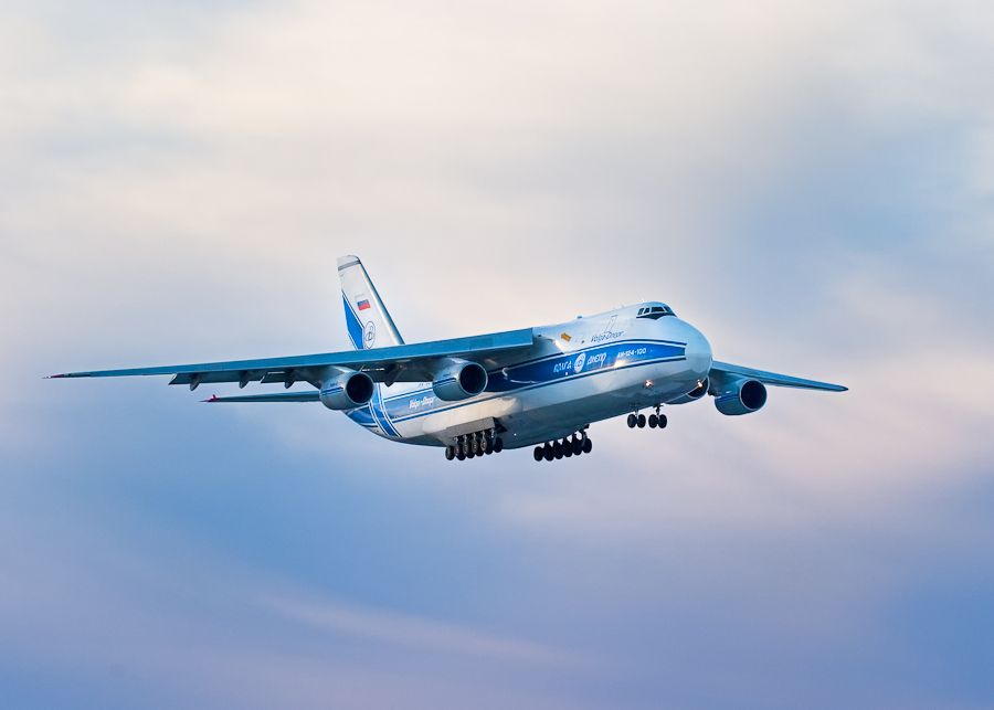 Antonov An-124 Ruslan (VDA4922) - Antonov 124 - Bangor International Airport, Maine    2 of 2 - 1st copy looked a bit dark.