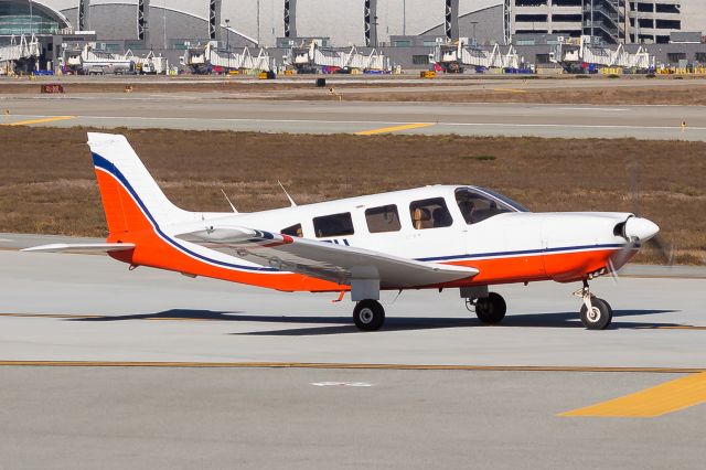 Piper Saratoga (N300BH)