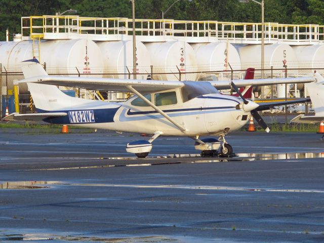 Cessna Skylane (N182WZ) - The well trusted Skylane.