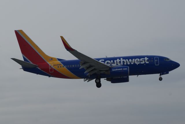 Boeing 737-700 (N938WN) - Sothwest Airlines B737-7H4 cn36645