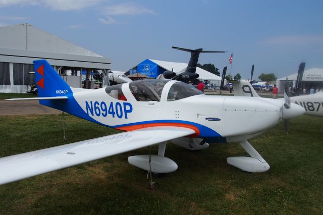 STODDARD-HAMILTON Glasair (N6940P)