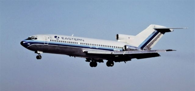 BOEING 727-200 (N8143N) - 1984