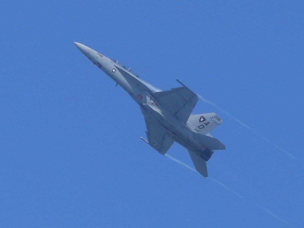 McDonnell Douglas FA-18 Hornet (16-6467)